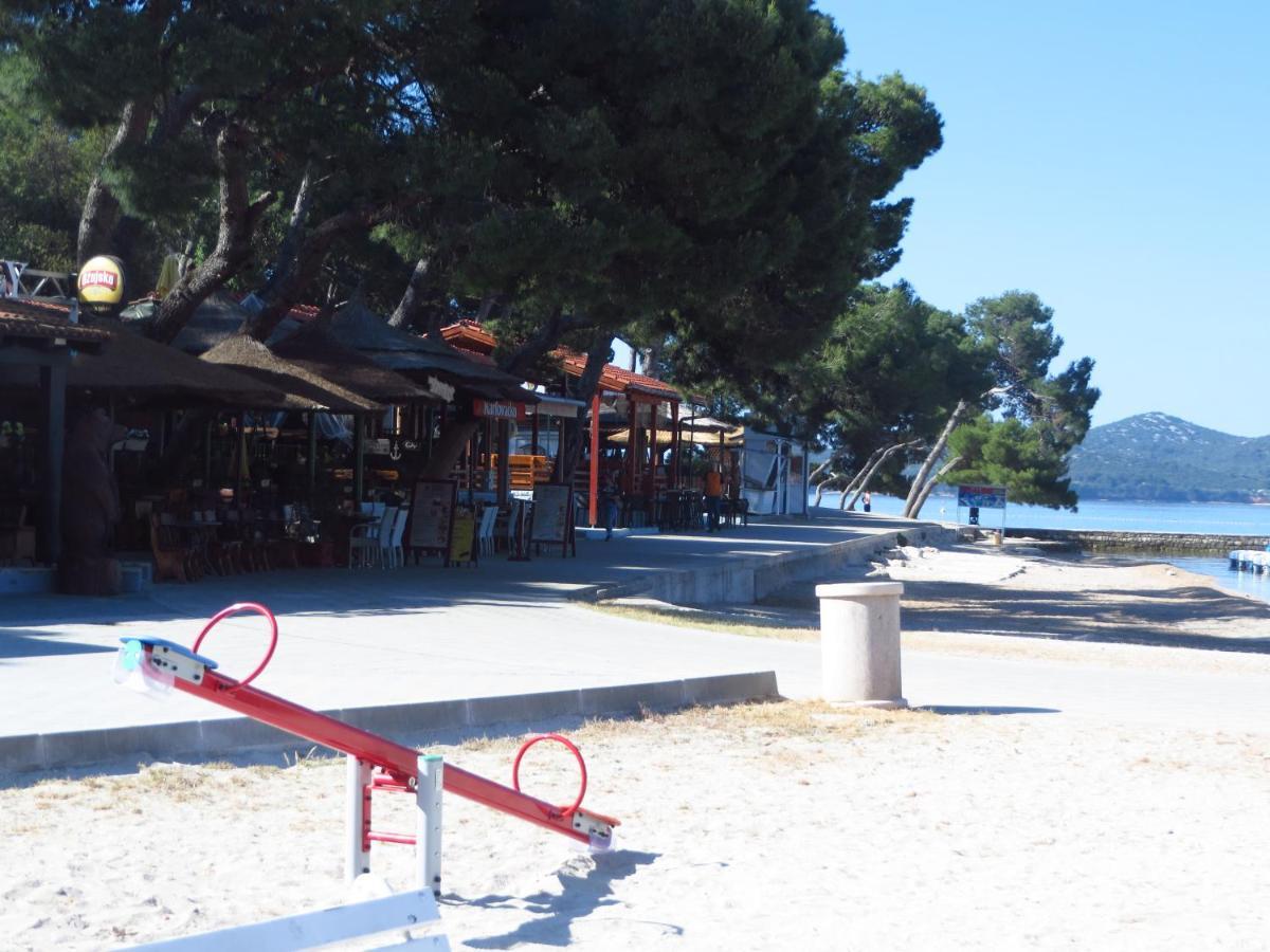 Soline Beach Apartments Biograd Na Moru Eksteriør bilde